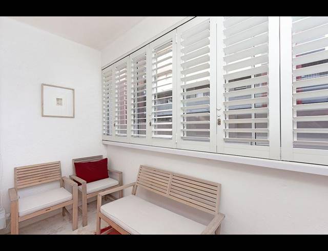 2 BEDROOM APARTMENT FOR SALE IN GREEN POINT